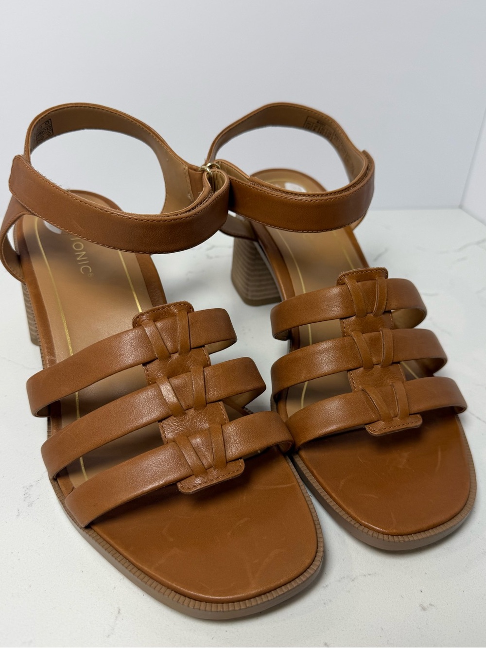 Vionic Maisy Leather Brown Strappy Block Heel Sandals
